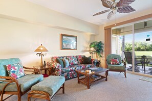 Una televisión, libros