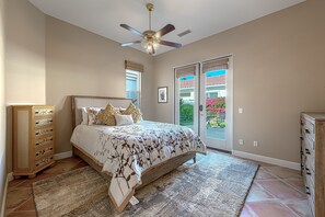 4 soverom, strykejern/-brett, wi-fi og sengetøy