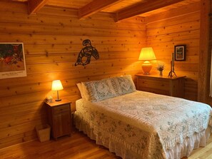 3 bedrooms, iron/ironing board, travel cot, free WiFi