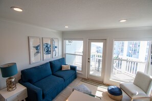 Een televisie en een dvd-speler