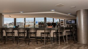 Bar (en el alojamiento)
