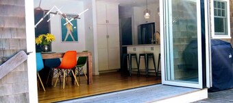 プール付きの魅力的な4B / 3Bthイーストハンプトンシングルシングル：家族に最適