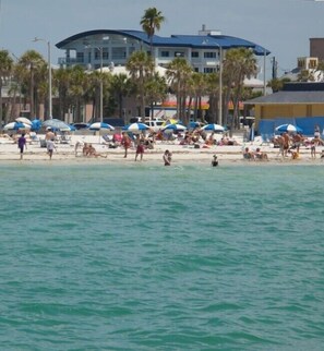 Sun-loungers, beach towels