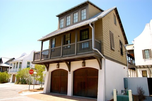 Crow's Nest: Amazing Carriage House - South of 30A with Gulf Views!