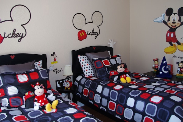 Getaway with Mickey!