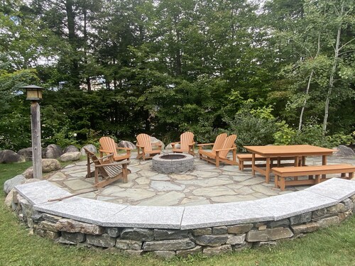 Luxury Loon Townhouse, Pool & Spa Access, sleeps 12, 2 levels!!