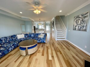 TV, DVD player - Beautiful Waterfront Townhouse #69 with Boat Slip Close to Bethany Beach (oceanview)