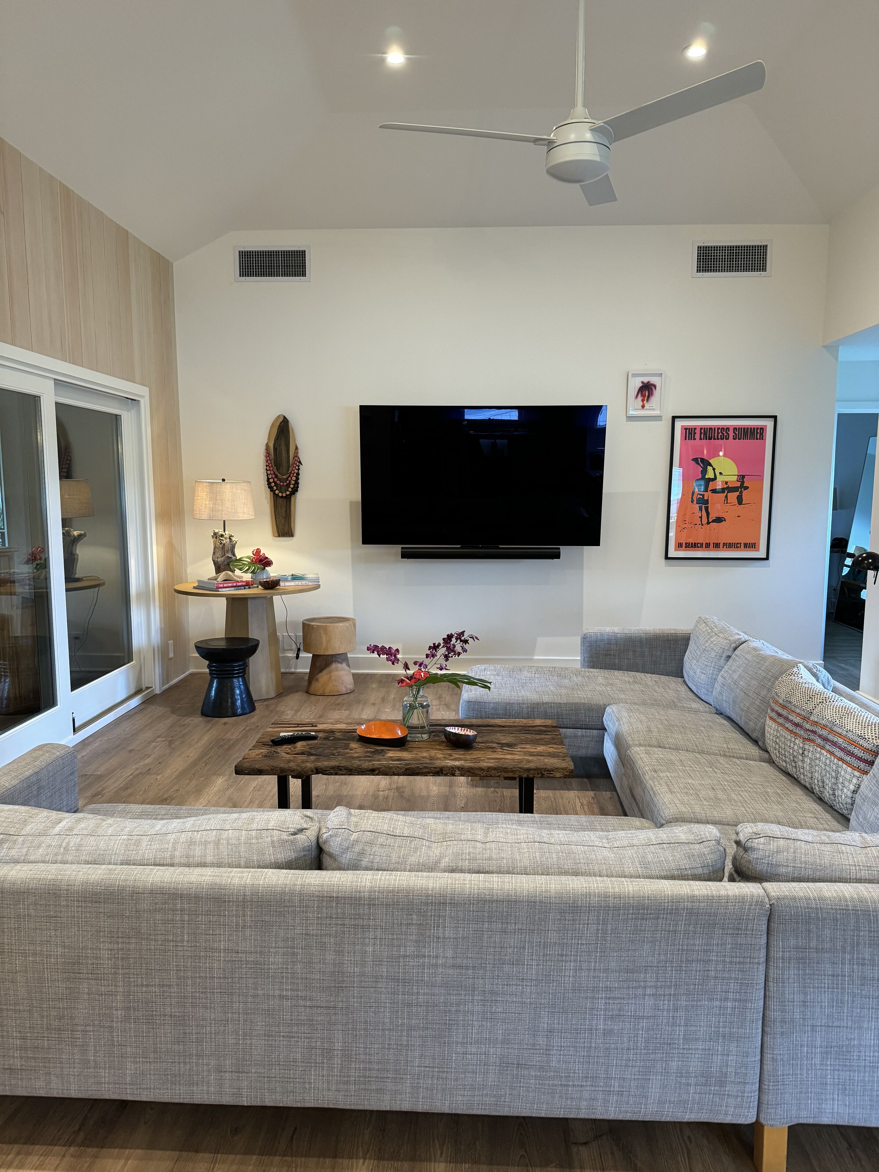 Perfect Hanlei Location! Walk to beach/town. Newly Remodeled w/AC TVNCU-4237