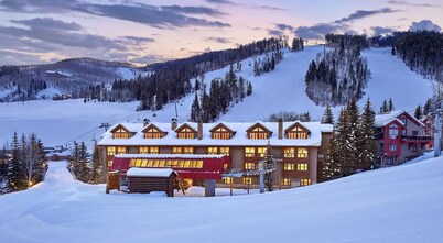 Immediate ⛷ In/out, 🏔 views, walk 2 village, PERFECT location, OFP, Pool&HotT