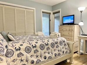 2 bedrooms, desk, iron/ironing board, free WiFi