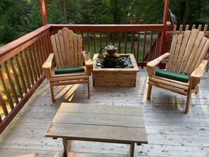 Terrace/patio - White Rock Cabin (Montebello)
