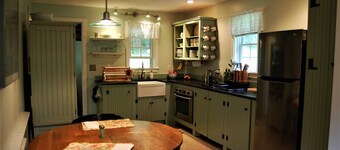 White Rock Cabin