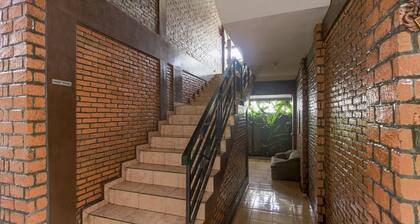 RedDoorz Plus @ Ampera Raya