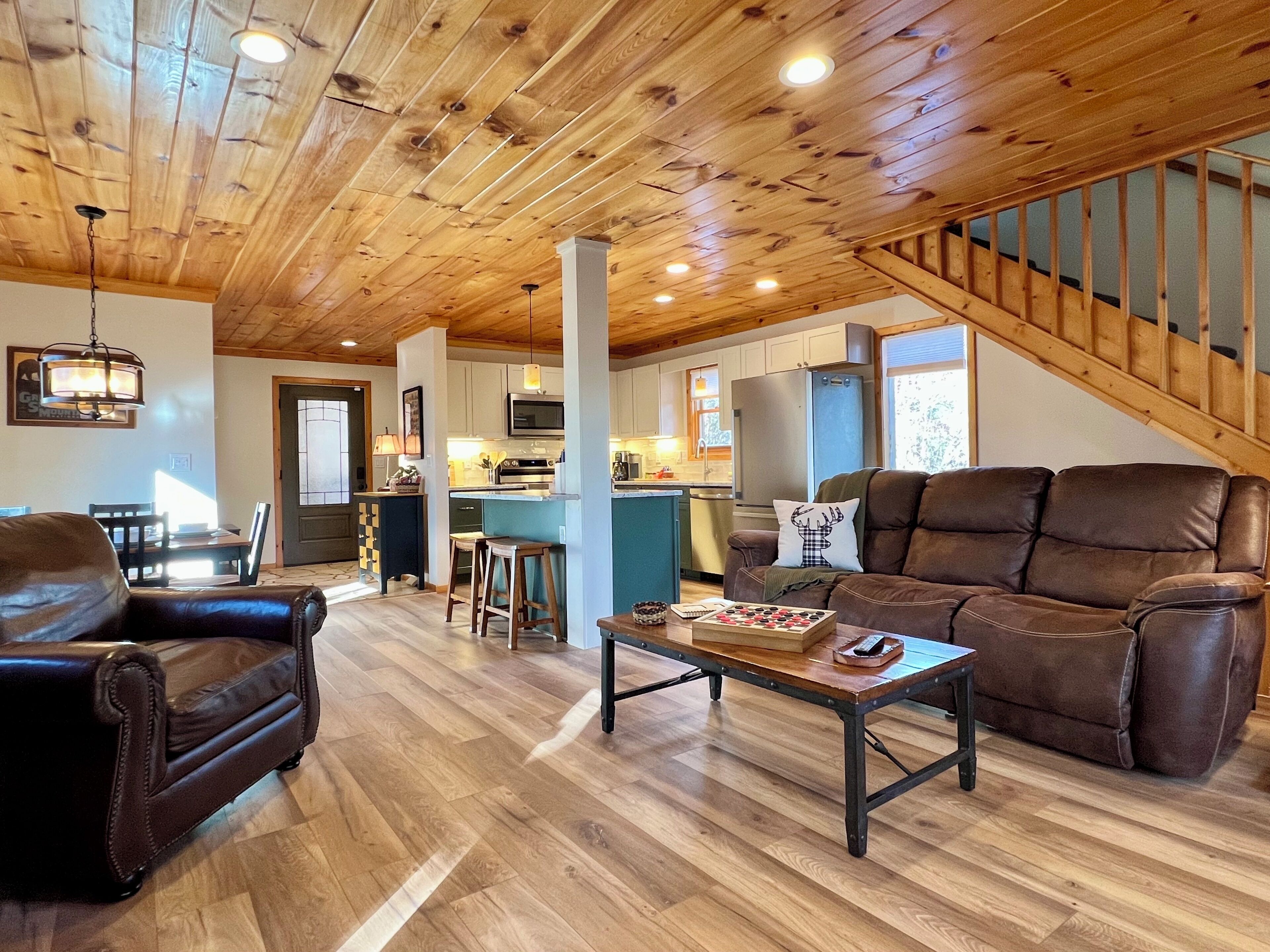 Smart TV, fireplace, video games, DVD player