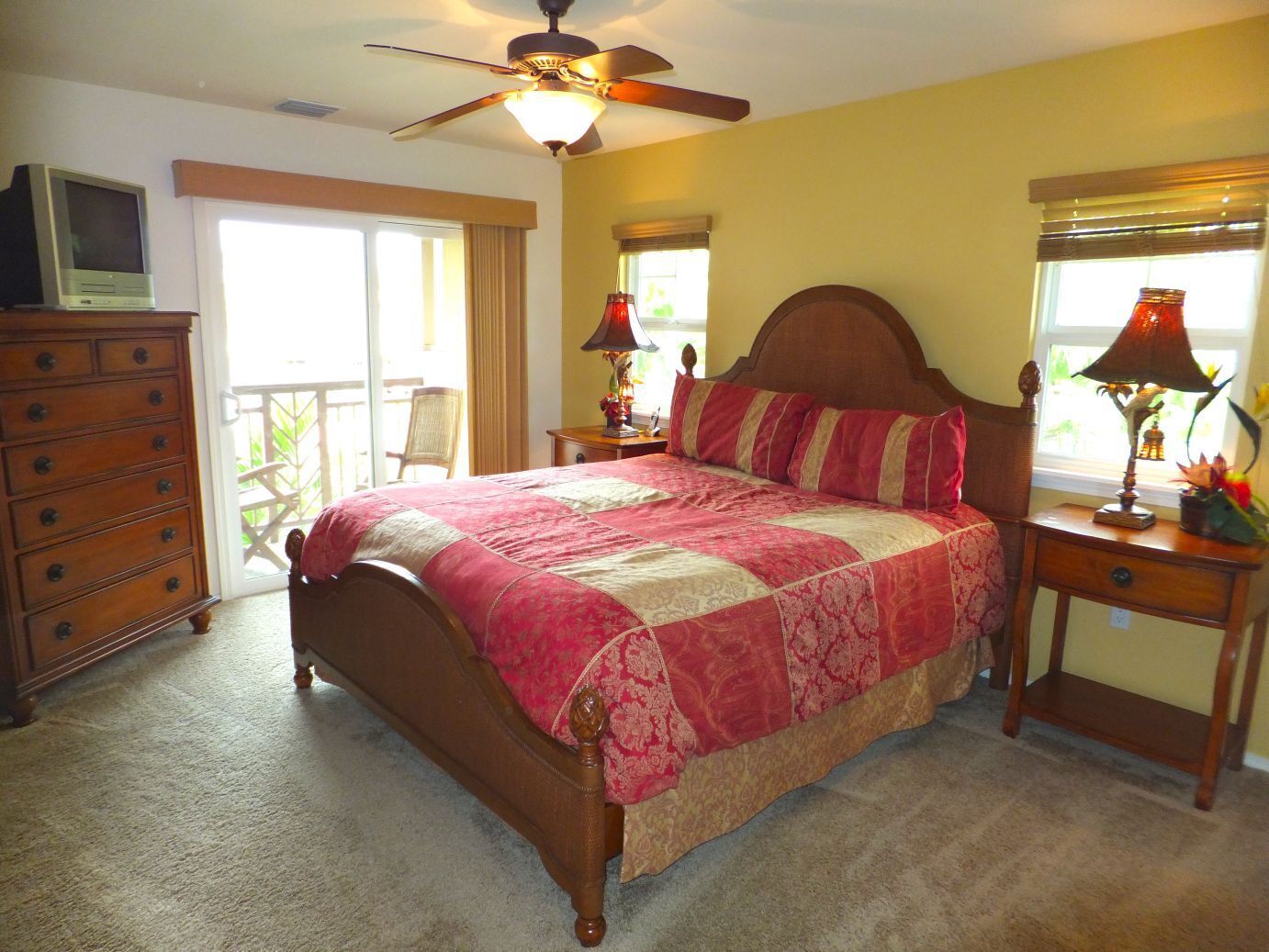 3 bedrooms, iron/ironing board, travel crib, free WiFi