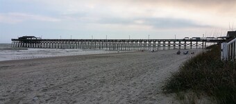 "PAUSE AT THE PIER" STEPS TO THE BEACH!! POOL!!