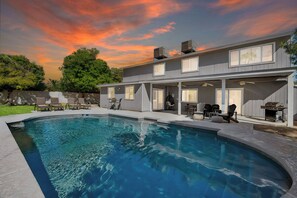 Outdoor pool, a heated pool
