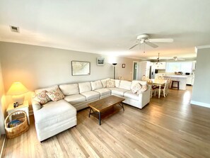 Téléviseur, livres