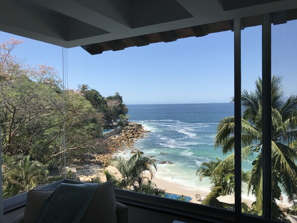 Interior - Gorgeous 4 Bedroom/4 Bath on White Sand Swimming Beach (Puerto Vallarta)