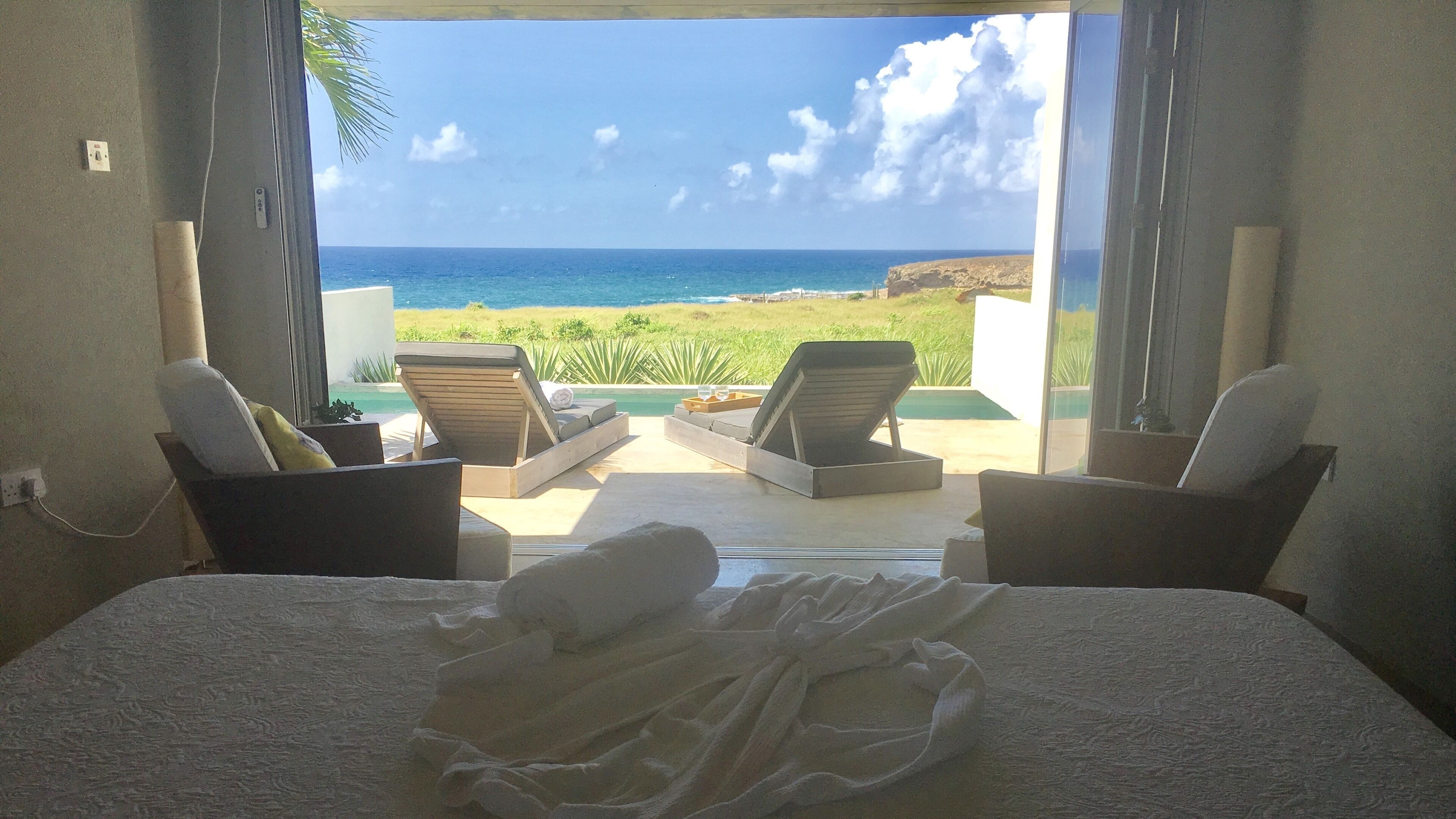 4 quartos, cofres nos quartos, Wi-Fi de cortesia, roupa de cama