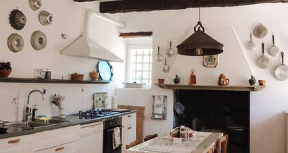 Mondomini - Charmantes Landhaus mit Blick auf das Meer, die Hügel und die Berge