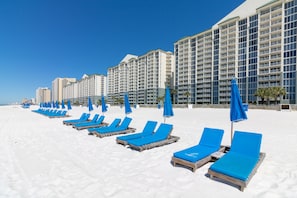Am Strand, Liegestühle