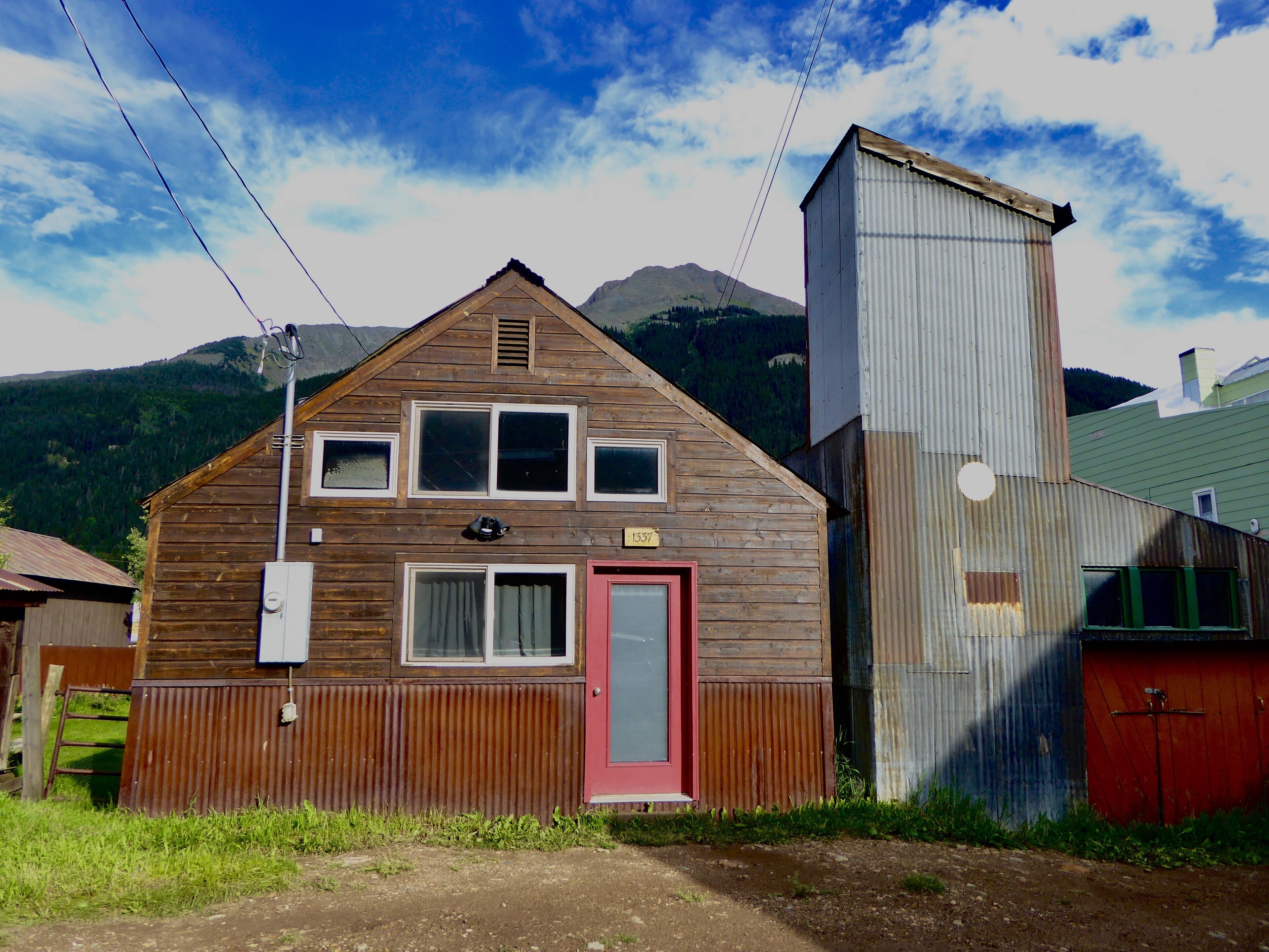 Stellar Cottage in Downtown Silverton