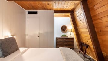 2 makuuhuonetta, Wi-Fi, vuodevaatteet