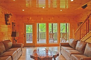 TV connectée, cheminée, jeux vidéo, vidéothèque