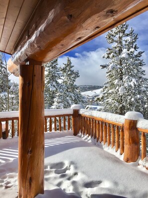 Terrace/patio - EAGLES ROOST- A Mountain Retreat close to Keystone, Breck, Copper and Vail  (Silverthorne)