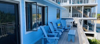 Beach Won: Perfect OBX Vacation Home, Ocean Front, Hot Tub, Family Friendly