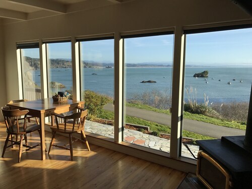 Crows Nest, Bluff Trinidadin lahden yläpuolella, upea näköala!