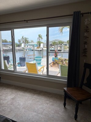 Interior - Free pontoon boat for your stay. Book your vacation on the Gulf. (New Port Richey)