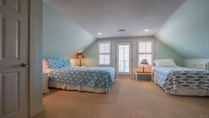 4 chambres, fer et planche à repasser, Wi-Fi gratuit, draps fournis