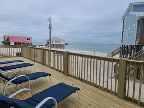 Property grounds - BEACH FRONT GULF SIDE, huge decks and Ocean Views! Newly remodeled, like new! (Dauphin Island)