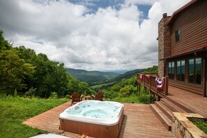 Bain à remous extérieur