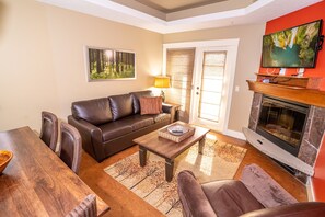 Smart-TV, peis og stereoanlegg