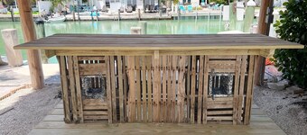 Canal side location with beach & pool club membership!