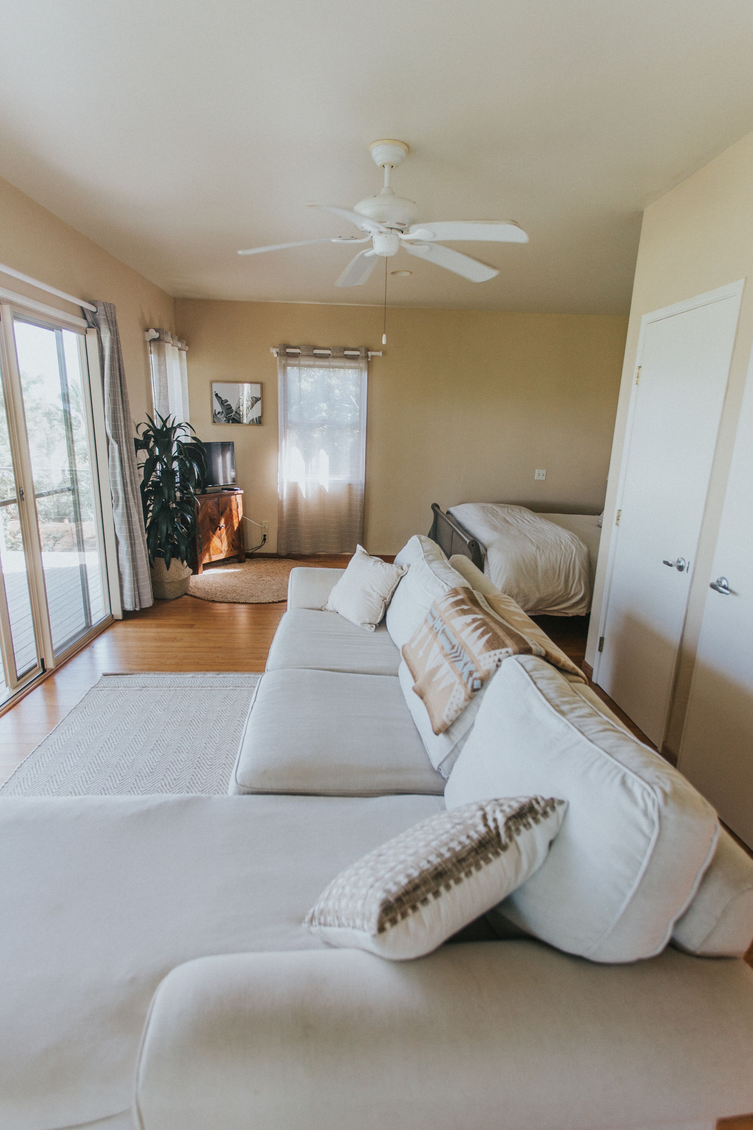 3 bedrooms, in-room safe, iron/ironing board, free WiFi