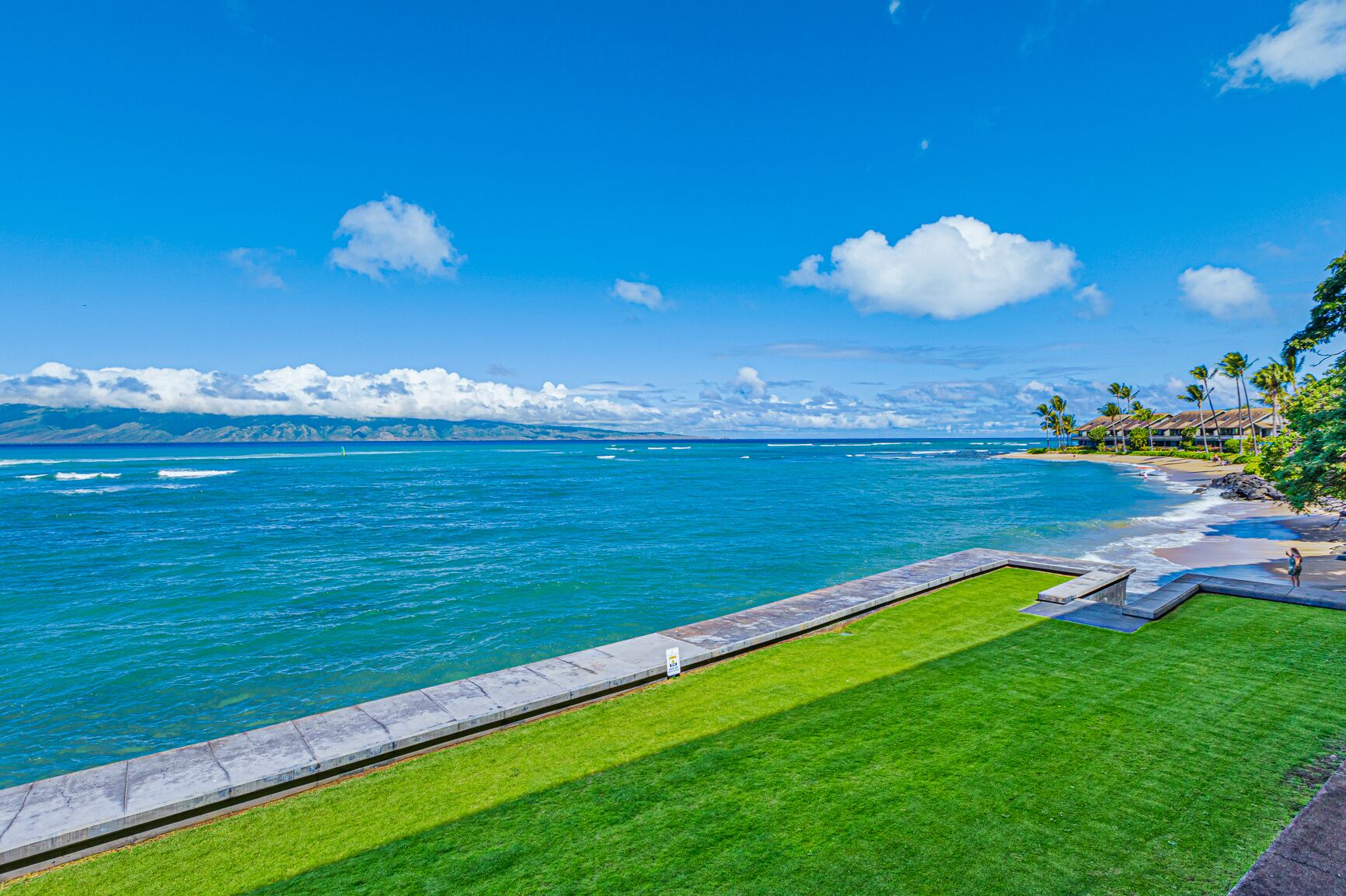 Sun loungers, beach towels