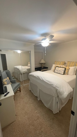 3 chambres, bureau, fer et planche Ă repasser, Wi-Fi gratuit