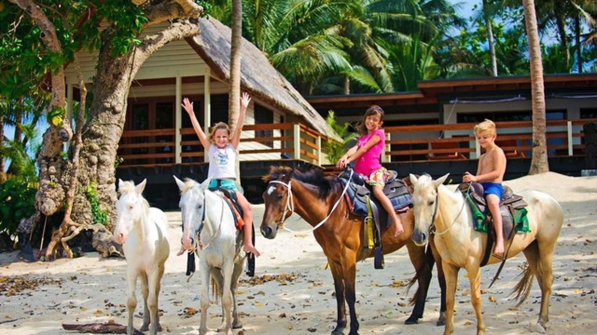 บ้านพัก, หลายเตียง, วิวชายหาด (BeachFront Private Villa) | อื่นๆ