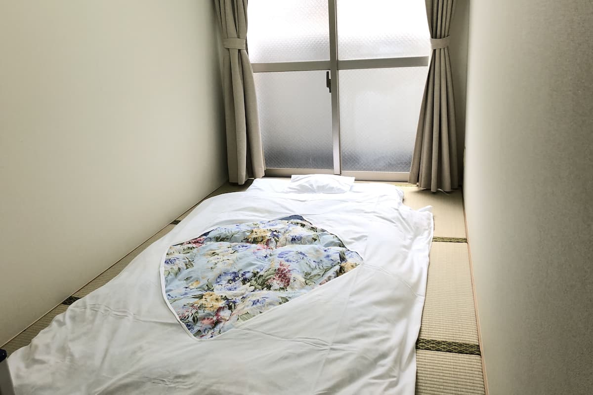 Habitación individual | Wifi gratis y ropa de cama