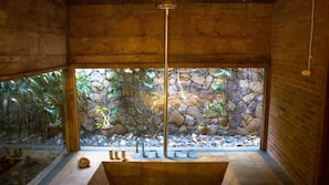 Casa, varias camas (Luxury Central Seminyak)