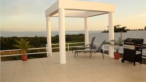 House, Multiple Beds, Ocean View (Fiji Luxury Pool Villa) | Terrace/patio - Fiji Luxury Pool Villa (Lautoka)