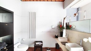 Bathroom - Canggu Valentine (Kerobokan)