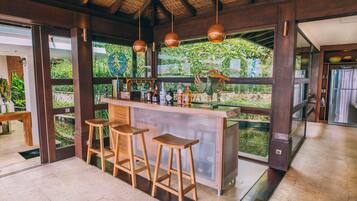 Poolside bar