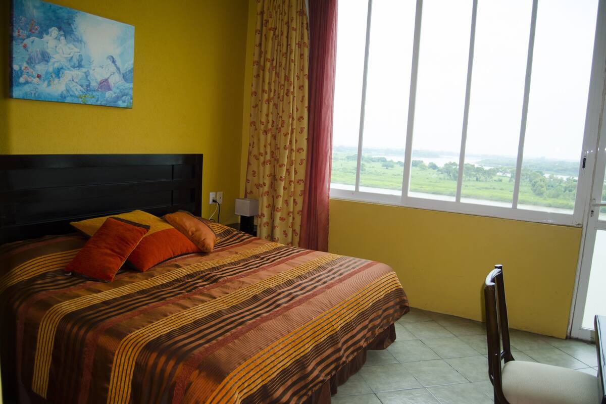 Design Single Room, Non Smoking | View from room