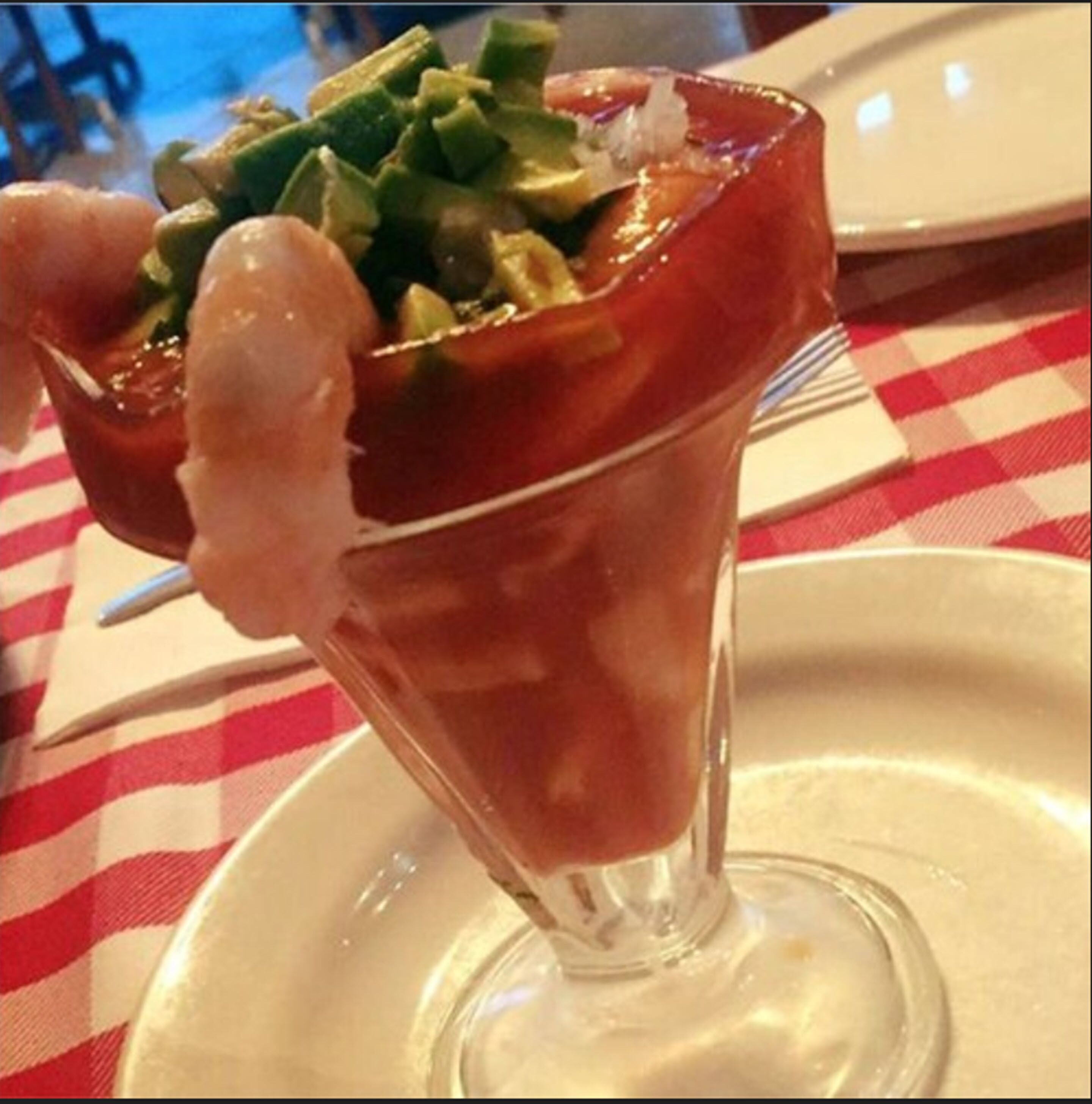 Comida y bebida