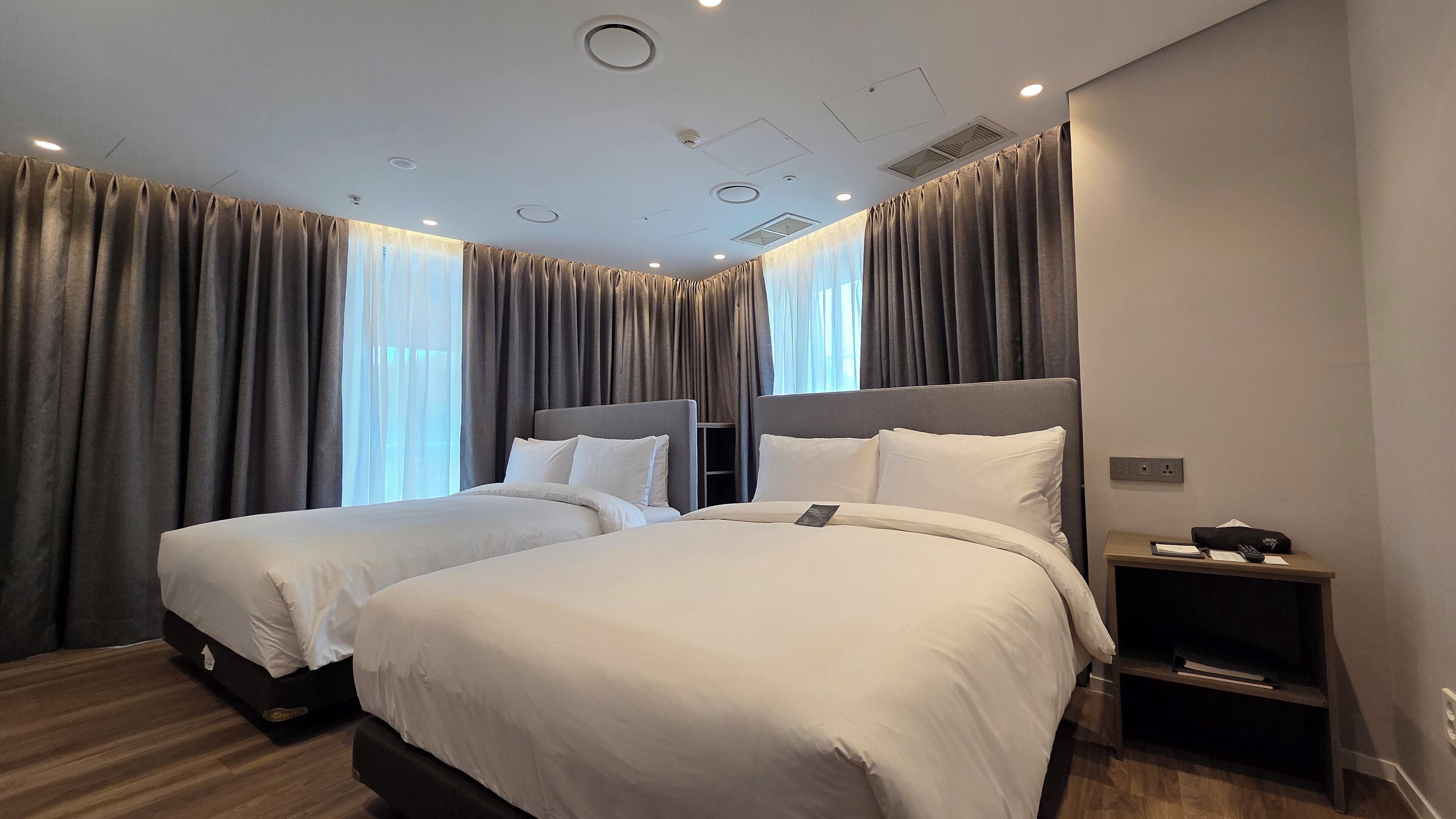 Family Suite - Located at 3rd floor | Premium bedding, down comforters, pillowtop beds, in-room safe